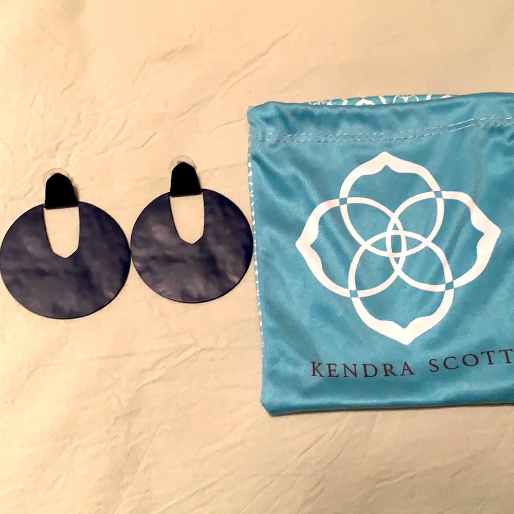 Kendra Scott navy Diane earrings